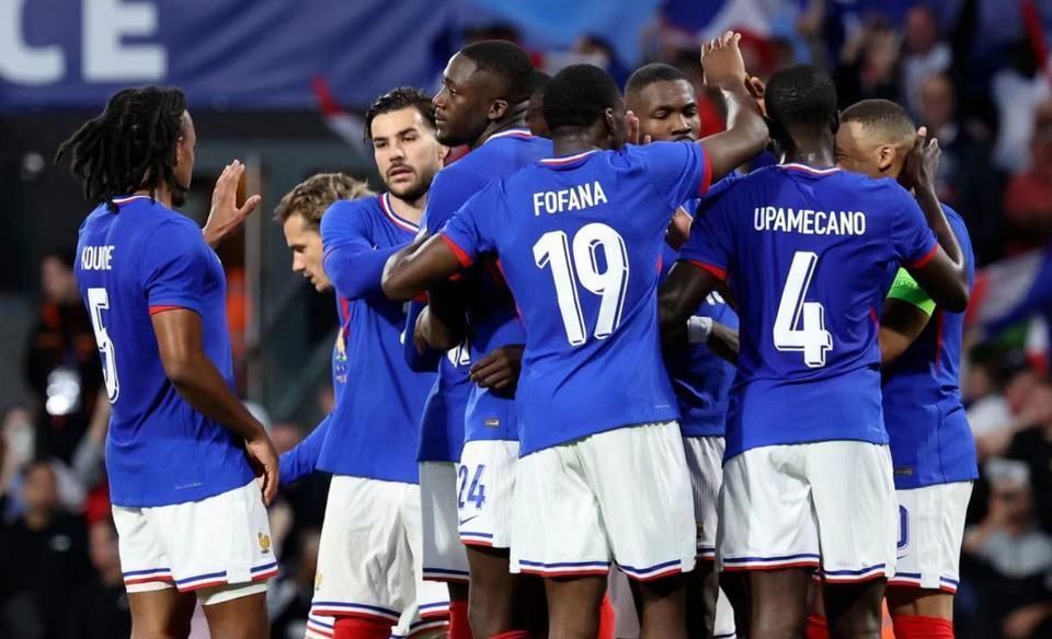 斯洛伐克队备战国家队友谊赛备受关注(斯洛伐克队备战国家队友谊赛备受关注吗)