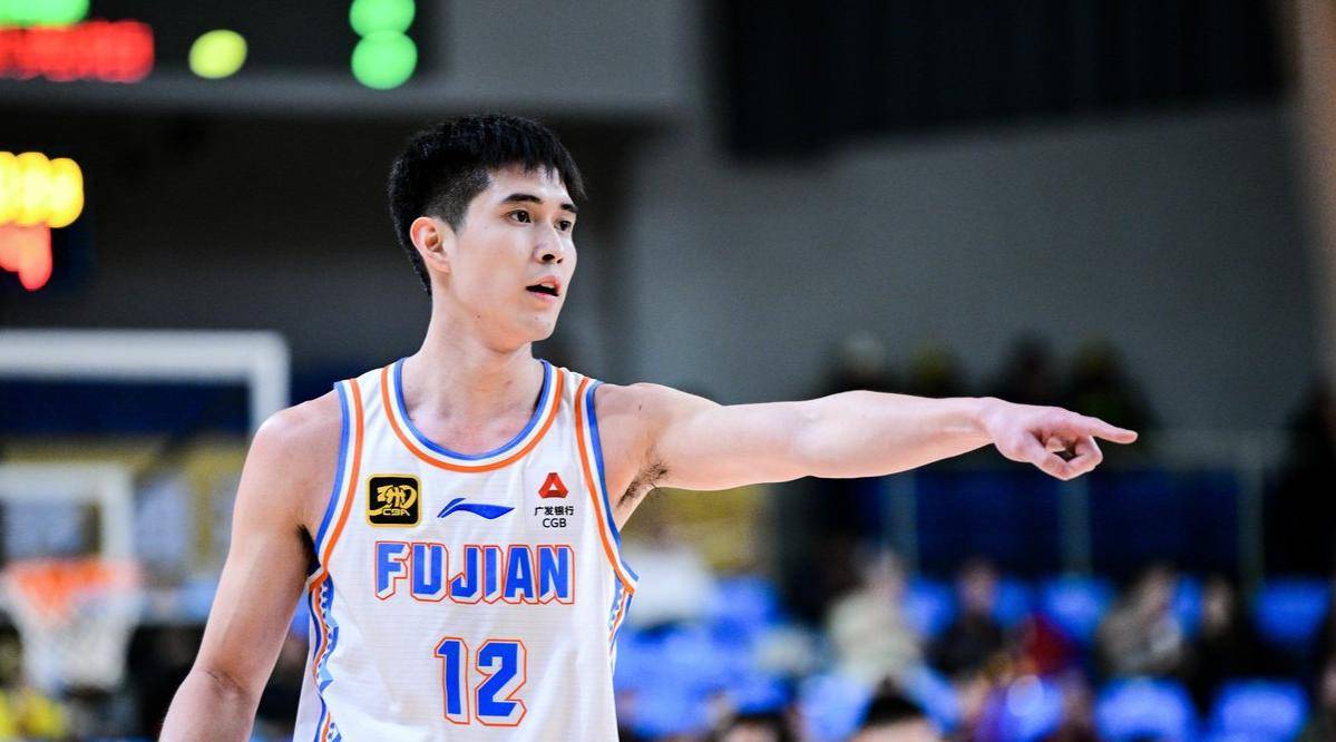 塞维利亚力克劲旅,赢得连胜,稳步向前迈进的简单介绍 塞维利亚力克劲旅,赢得连胜,稳步向前迈进的简单介绍