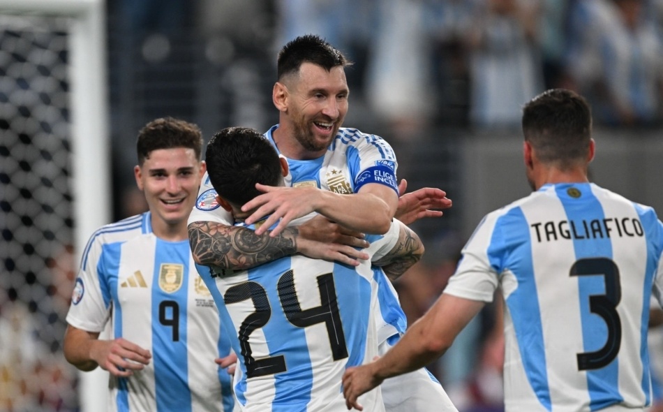 杏彩体育官方入口-阿根廷男子篮球队成功晋级八强