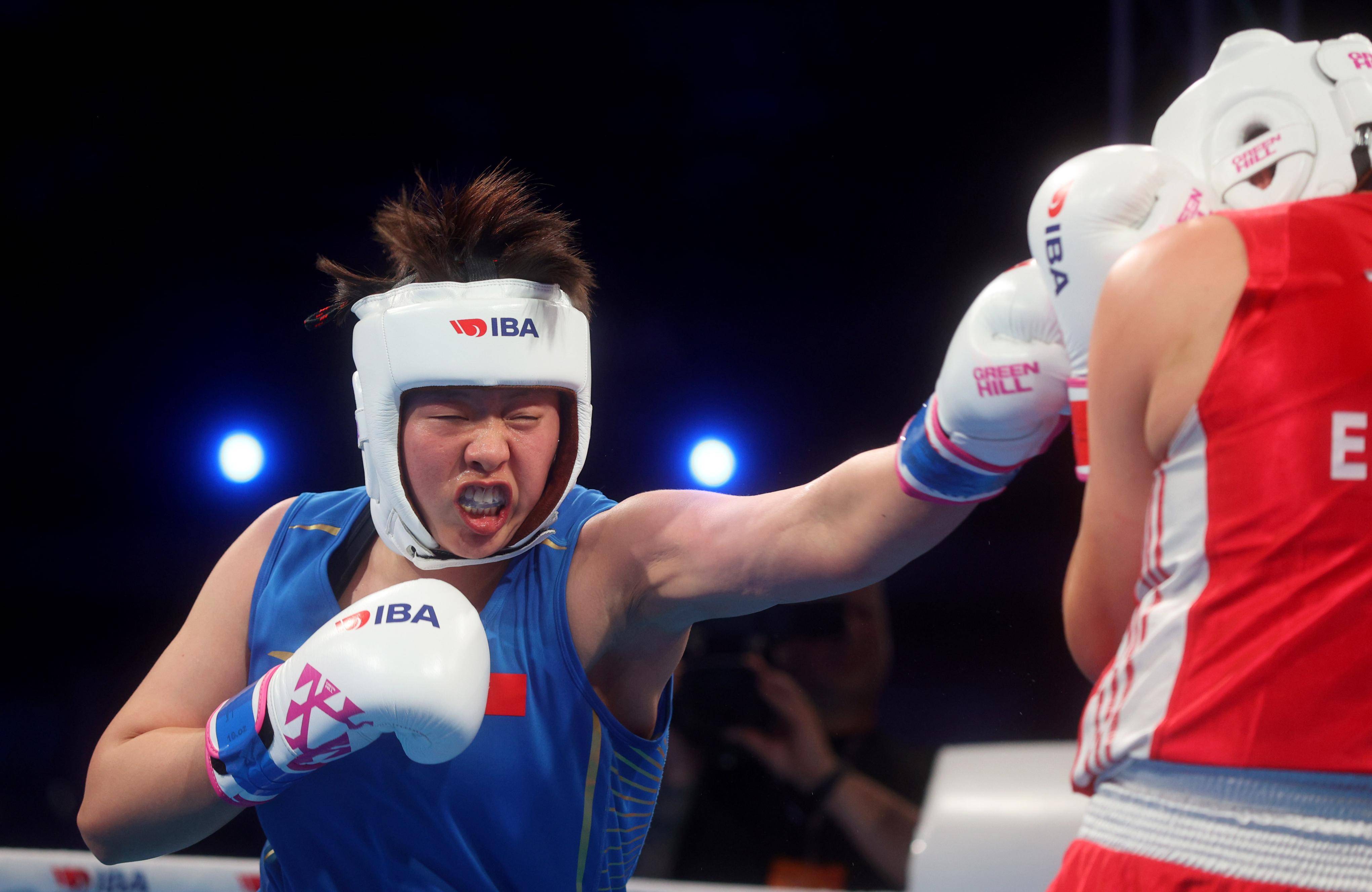 杏彩体育官方登录入口-捷克女子射击选手技压群雄，夺冠的简单介绍