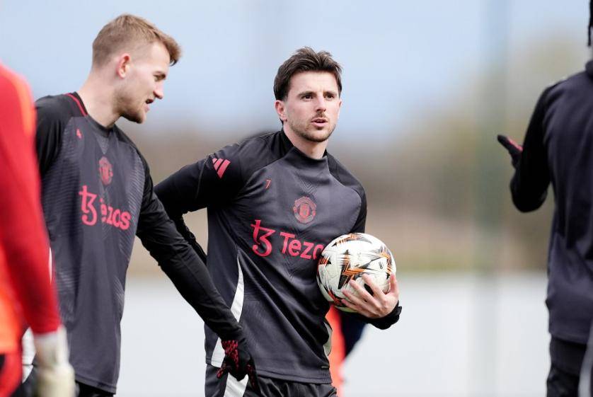 包含回归训练后,球队新阵容打出精彩表现的词条 包含回归训练后,球队新阵容打出精彩表现的词条