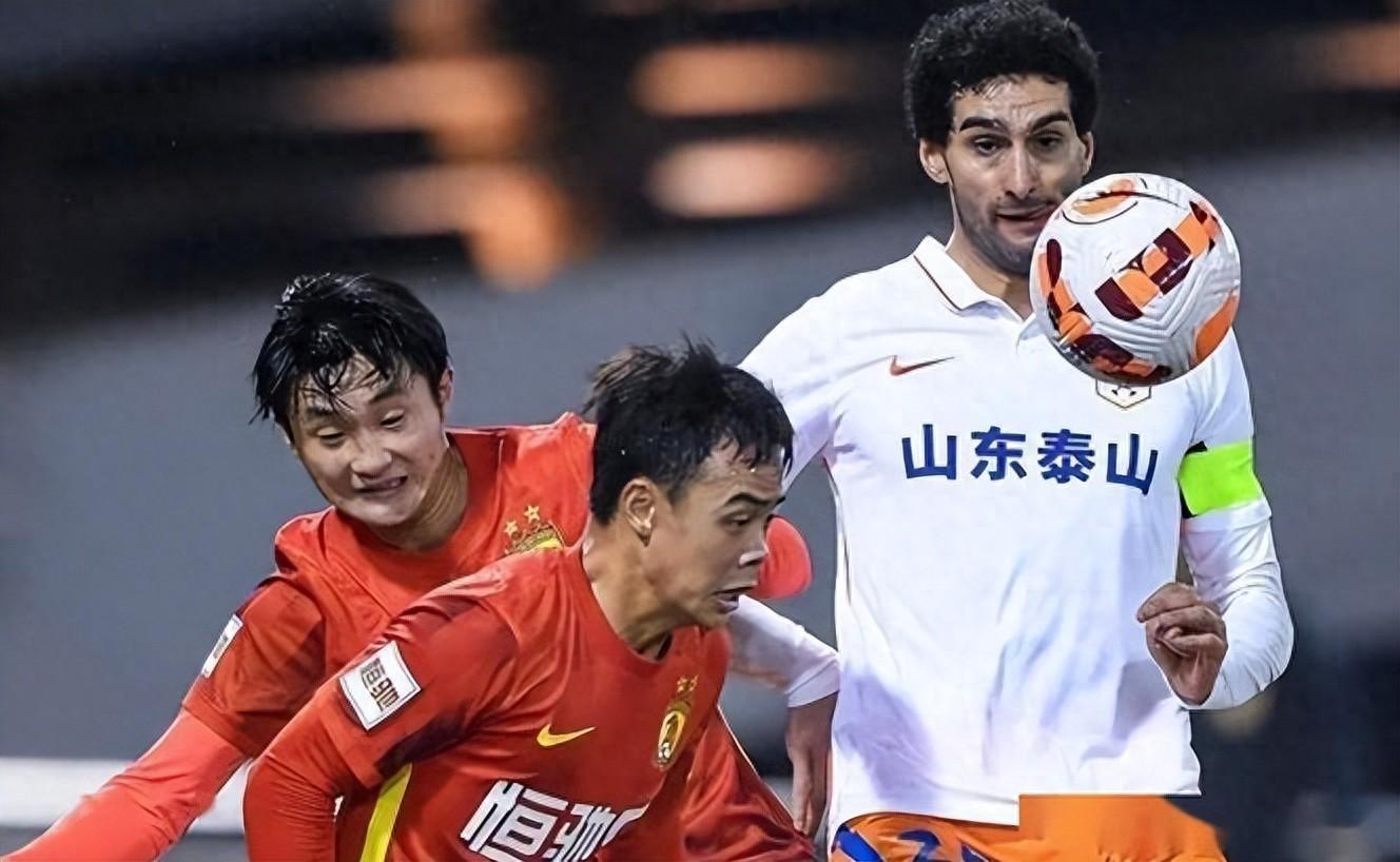 杏彩体育中国官网-一支球队在亚冠赛事中取得惊人胜利，引发关注