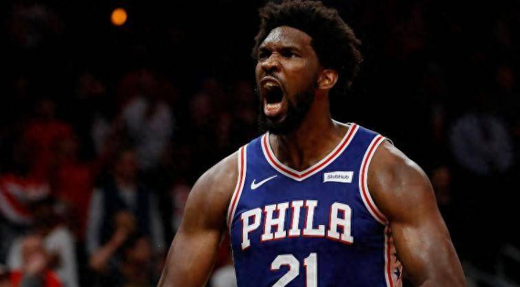 关于篮球明星字母哥荣膺常规赛MVP,成为这个赛季最大黑马!的信息 关于篮球明星字母哥荣膺常规赛MVP,成为这个赛季最大黑马!的信息