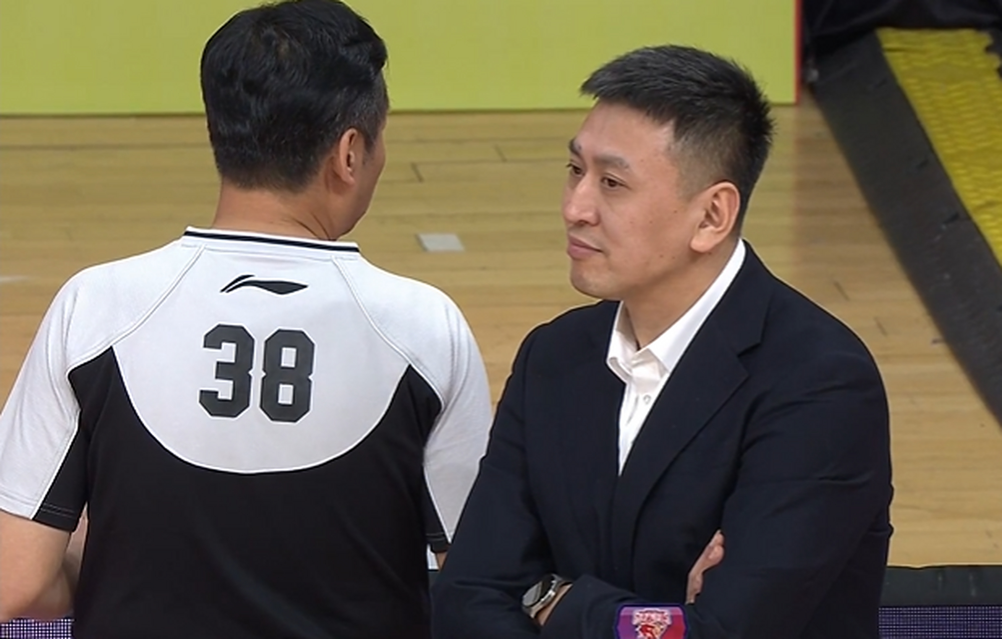 杏彩体育直播-惊险一幕！中国选手稳住了局面的简单介绍