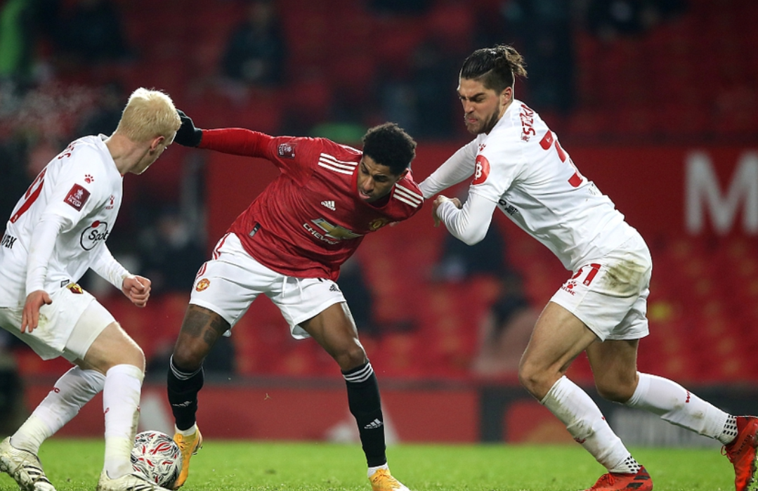 曼联主场大胜沃特福德,继续稳步向前冲 曼联主场大胜沃特福德,继续稳步向前冲