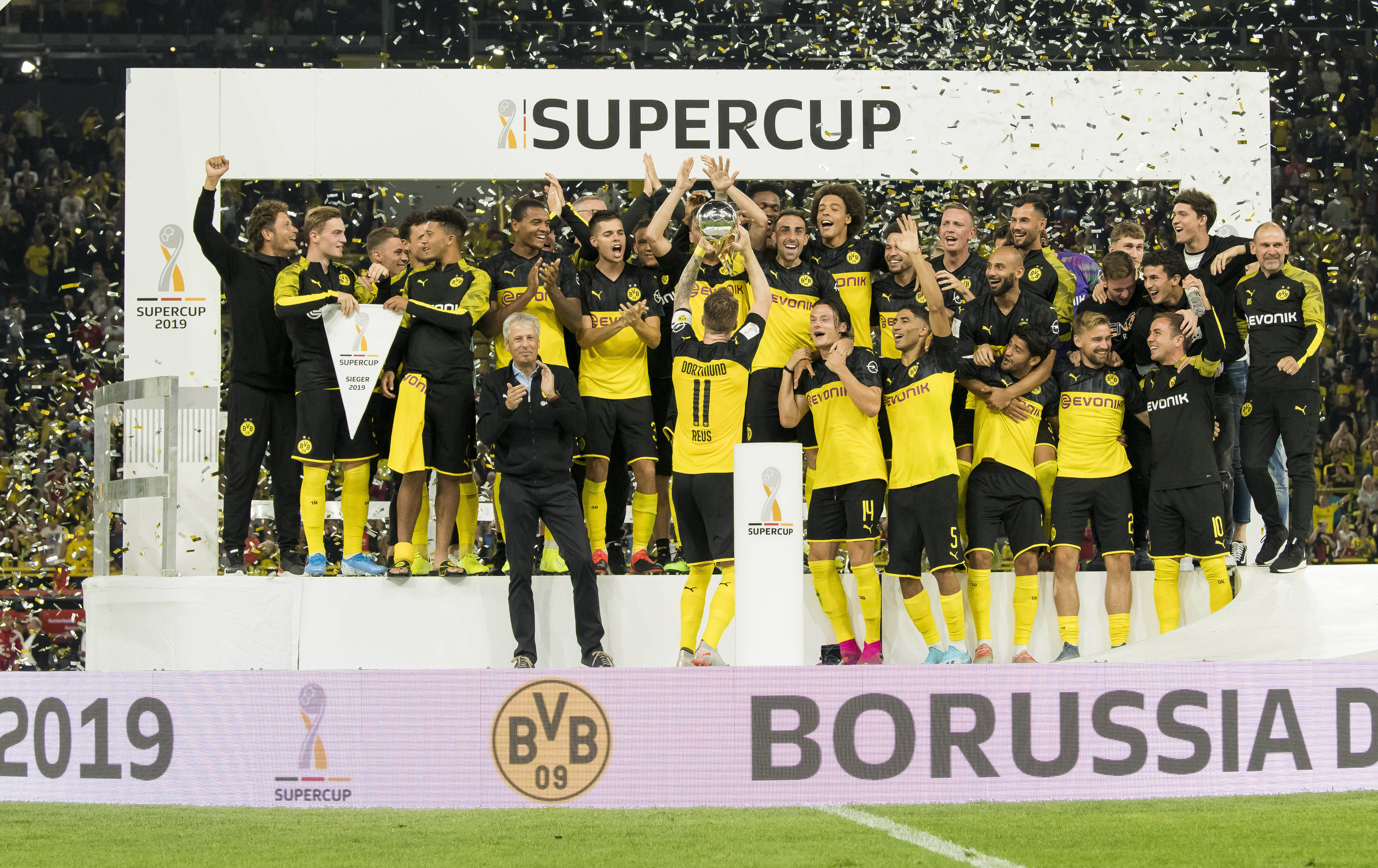 沃尔夫斯堡主场战胜对手,表现卓越的简单介绍 沃尔夫斯堡主场战胜对手,表现卓越的简单介绍