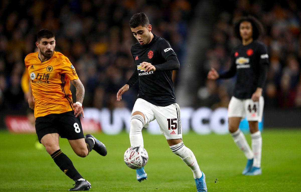 狼队客战遇阻,需提升战斗力 狼队客战遇阻,需提升战斗力