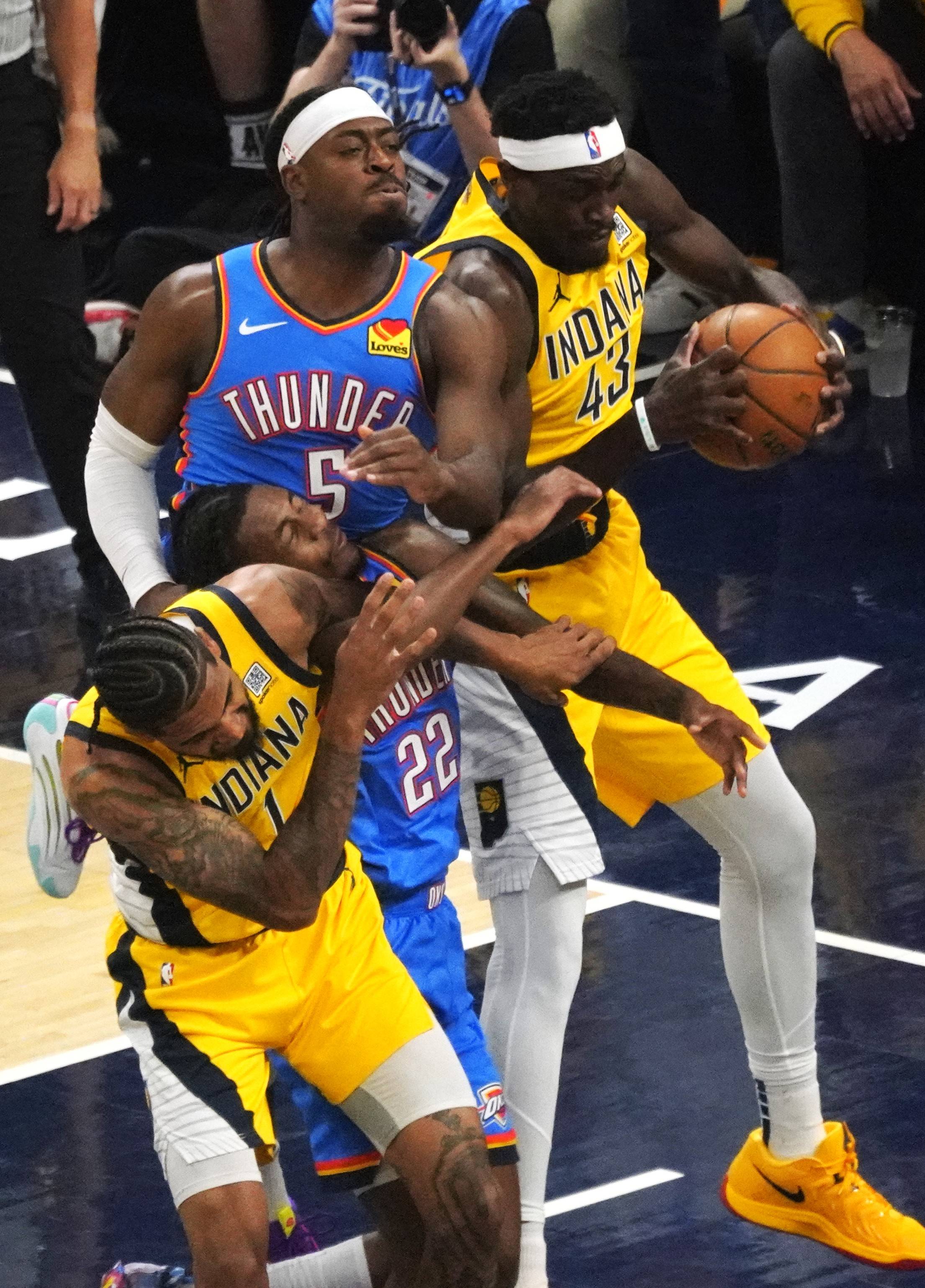 热火队击败步行者队,迎来三连胜的简单介绍 热火队击败步行者队,迎来三连胜的简单介绍